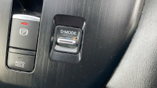 Nissan Qashqai 1.3 DiG-T MH N-Connecta 5dr Petrol Hatchback